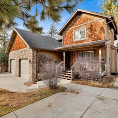 2618- Brownie Resort
