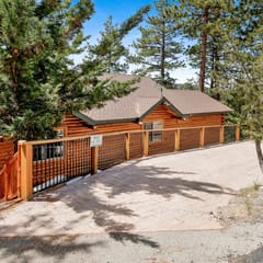 2610- Aspen Bear Retreat