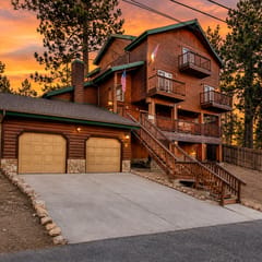 2507-Temple Bear Chalet
