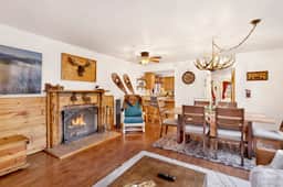 1411-Inn Between Pines - Image 4