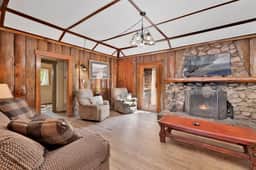 0100-Lodge House - Image 2