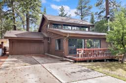 121-Lakeview Fishing House - Image 2