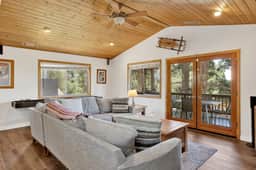 1475-I Love View - Image 3