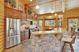 1559-Cornerstone Lodge - Image 5