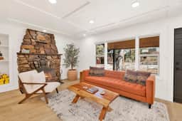 234-Vista Pines - Image 2