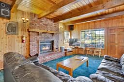 114-Breezy Estate - Image 3
