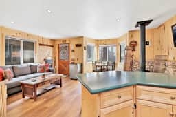 1667-Cottage in the Pines - Image 3