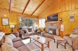 1970- Sunny Bear Cabin - Image 4