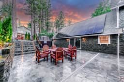 2008-Bears Palace Chalet - Image 4