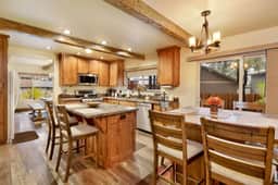 2080-Eagle Point Lodge - Image 4
