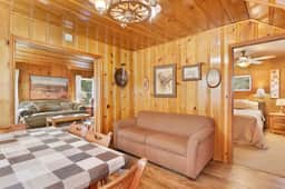 2096-Pinglewood Cabin - Image 2