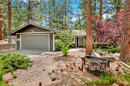 2087- Wildwood Lodge - Image 2