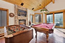 2202-Wolf Creek Castle - Image 3