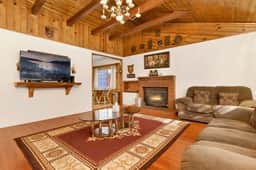 2222-Cozy Summit - Image 3