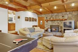 2321-Knickerbocker Retreat - Image 5