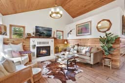 2480-The Nest on Towne Trail - Image 3