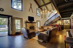 2501-The Ranch House - Image 5