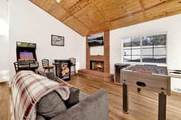 2530-Moonridge Heaven - Image 2