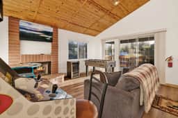 2530-Moonridge Heaven - Image 5