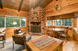 2560-Orchard Family Cabin - Image 5