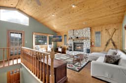 2570-Moonridge Treehouse - Image 3