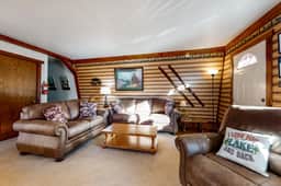 124-Lazy Bear Barn - Image 2