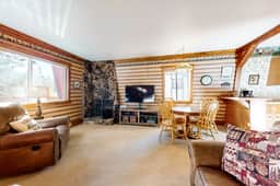 124-Lazy Bear Barn - Image 4