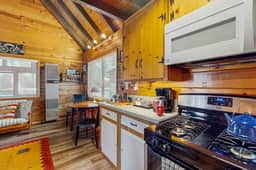 321-Bristlecone Cottage - Image 5