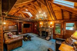 166-Hobbit House in Big Bear - Image 3