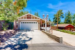 554-Lazy Bear Cabin - Image 4