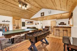610-Entertainment Cabin - Image 3