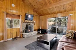 2576-Sweet Cabin Home Gateway - Image 2