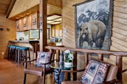 2600-The Tree Top Cabin - Image 5