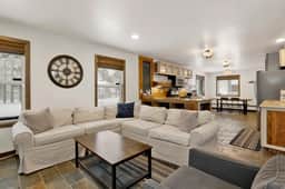2612- Ursa Major Lodge - Image 3