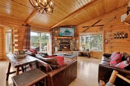 2610- Aspen Bear Retreat - Image 2