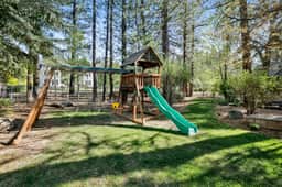 2652- Copper Pine Retreat - Image 5