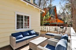 2656- Cottage at ToMolly's - Image 3