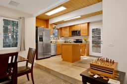2656- Cottage at ToMolly's - Image 4