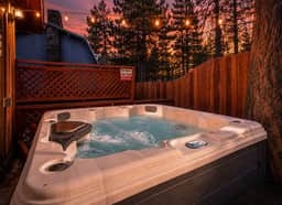 2507-Temple Bear Chalet - Image 2