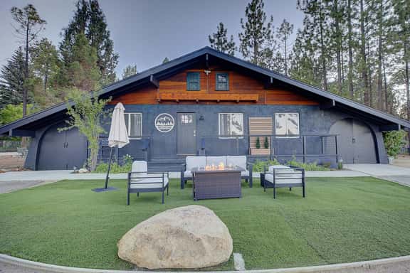 2504-The Cottage - Image 1