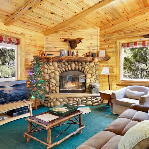 1041-Aspen Grove - Image 1