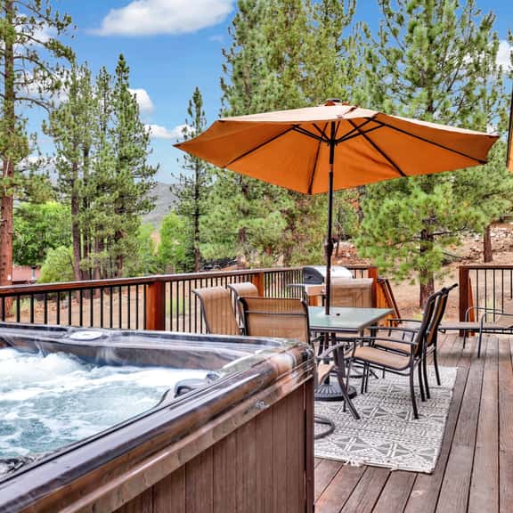 1648-Eagle Ridge Views - Image 1