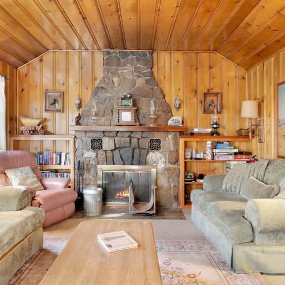 2096-Pinglewood Cabin - Image 1