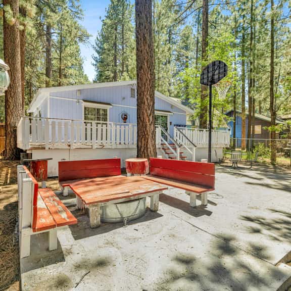 2222-Cozy Summit - Image 1