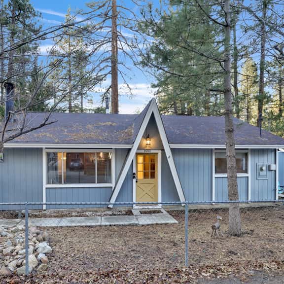 2277-Robinhood Chalet - Image 1