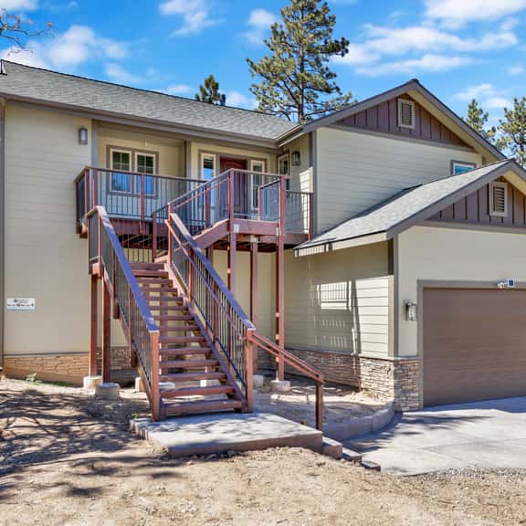 2336-The Pines Retreat - Image 1