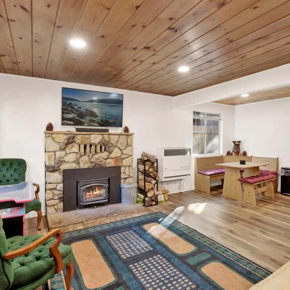 2492-Highland Oaks Retreat - Image 1