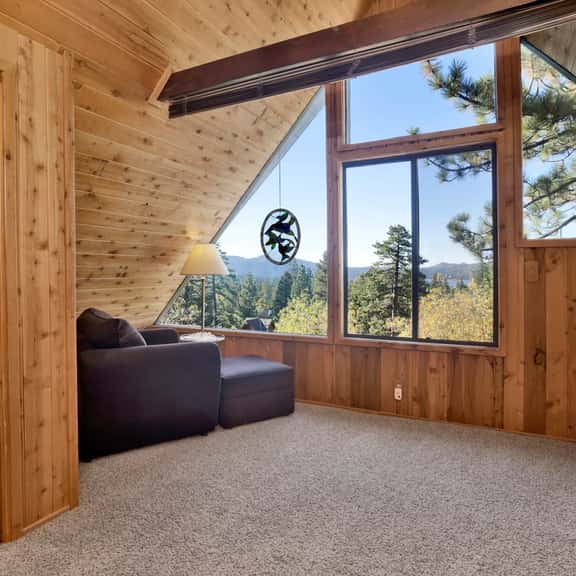 2494-Mountain Hideaway on Maryland - Image 1