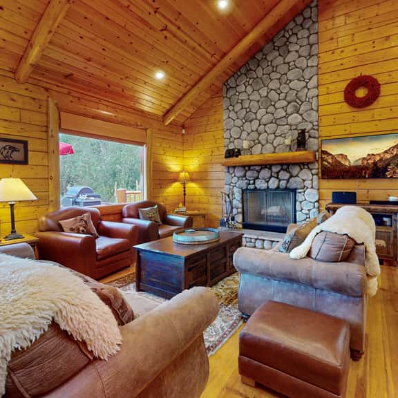 569-Branchwater Lodge - Image 1