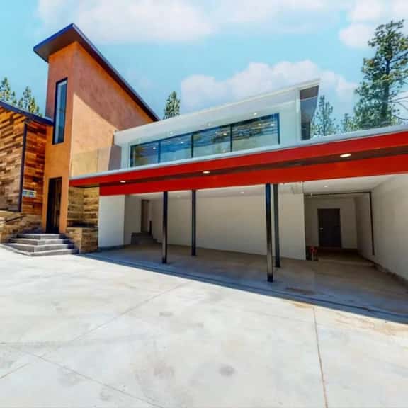 603-Hillside Hideaway - Image 1